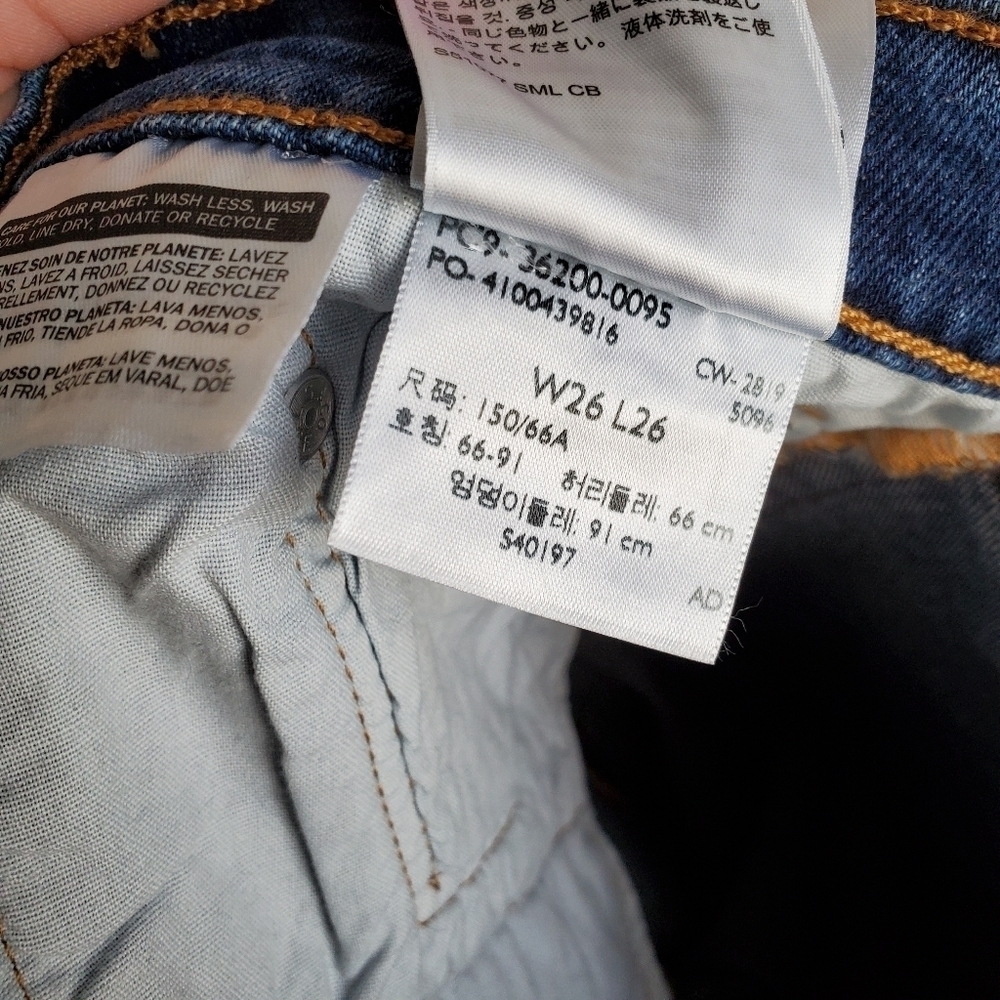 Levi's 501 Crop in Charleston Vision size 26 NWT - Picture 7 of 8